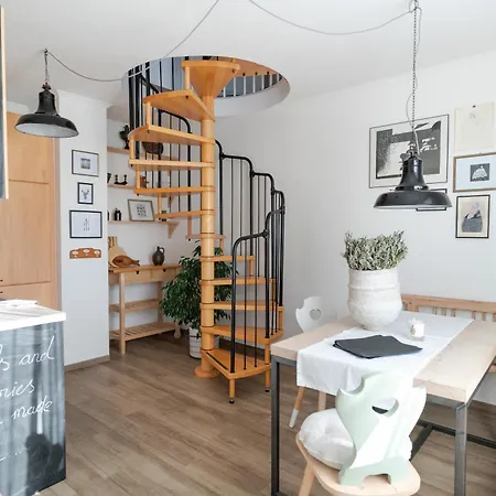 Lärchmoos Apartment *